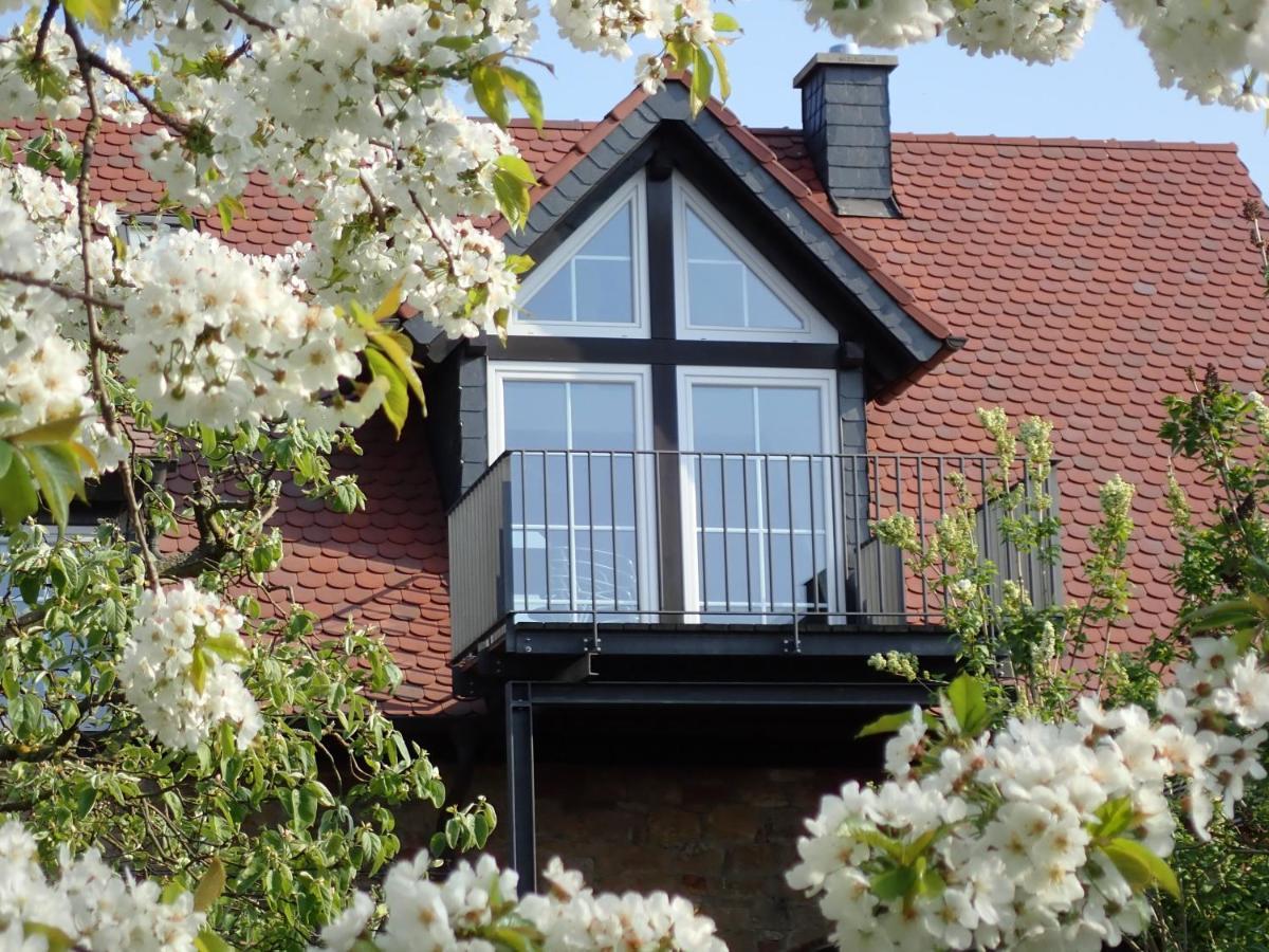 Willkommen In Unserem Kleinen Paradies Venningen Exterior foto
